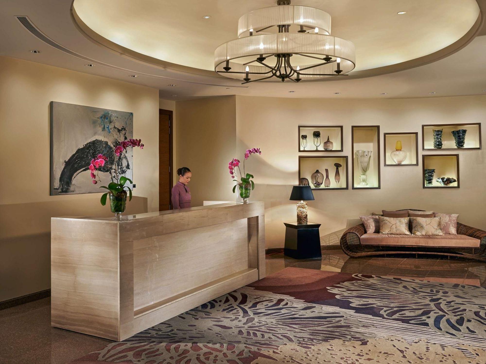 فندق فيرمونت ماكاتي المظهر الخارجي الصورة The lobby of the hotel